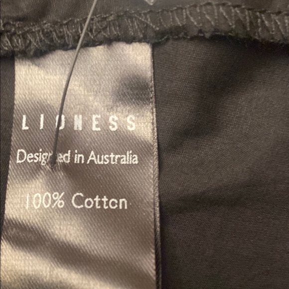 Lioness Elegant Black Mini Dress - Picture 14 of 14